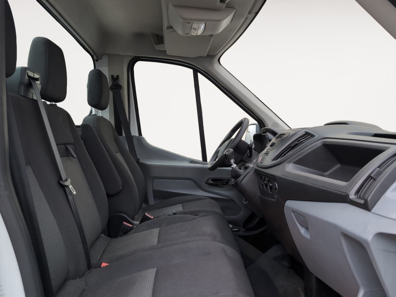 Ford Transit Chasis Cabina 350 L4 Ambiente Tracción Trasera - foto 10