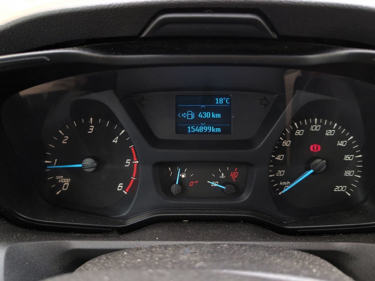 Ford Transit Chasis Cabina 350 L4 Ambiente Tracción Trasera - foto 12
