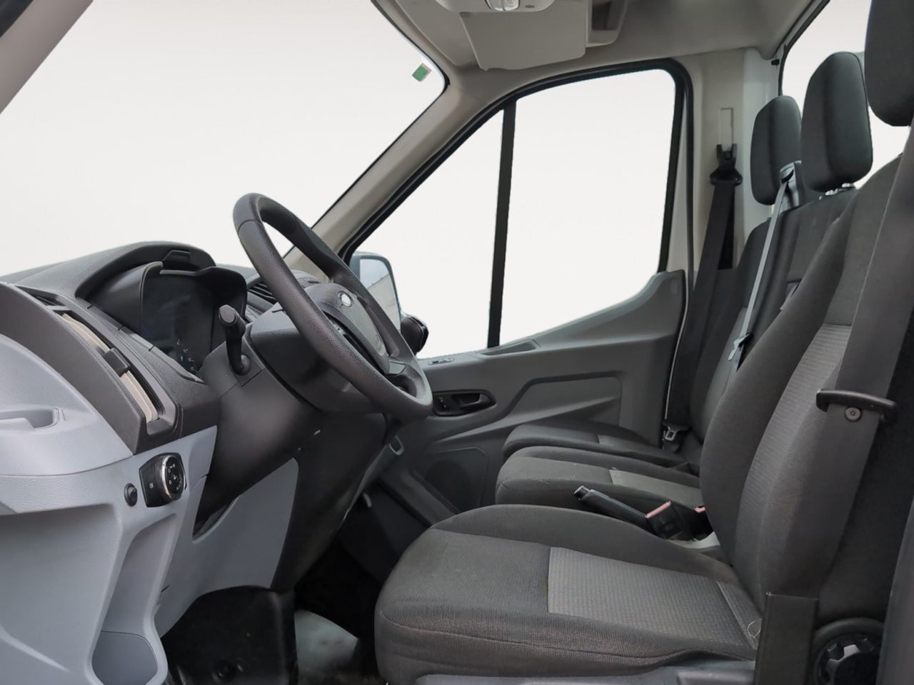 Ford Transit Chasis Cabina 350 L4 Ambiente Tracción Trasera - foto 9