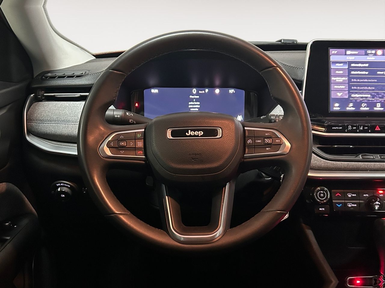 Jeep Compass 1.5 MHEV Night Eagle DCT - foto 8
