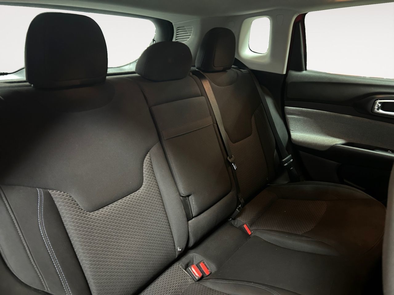 Jeep Compass 1.5 MHEV Night Eagle DCT - foto 10