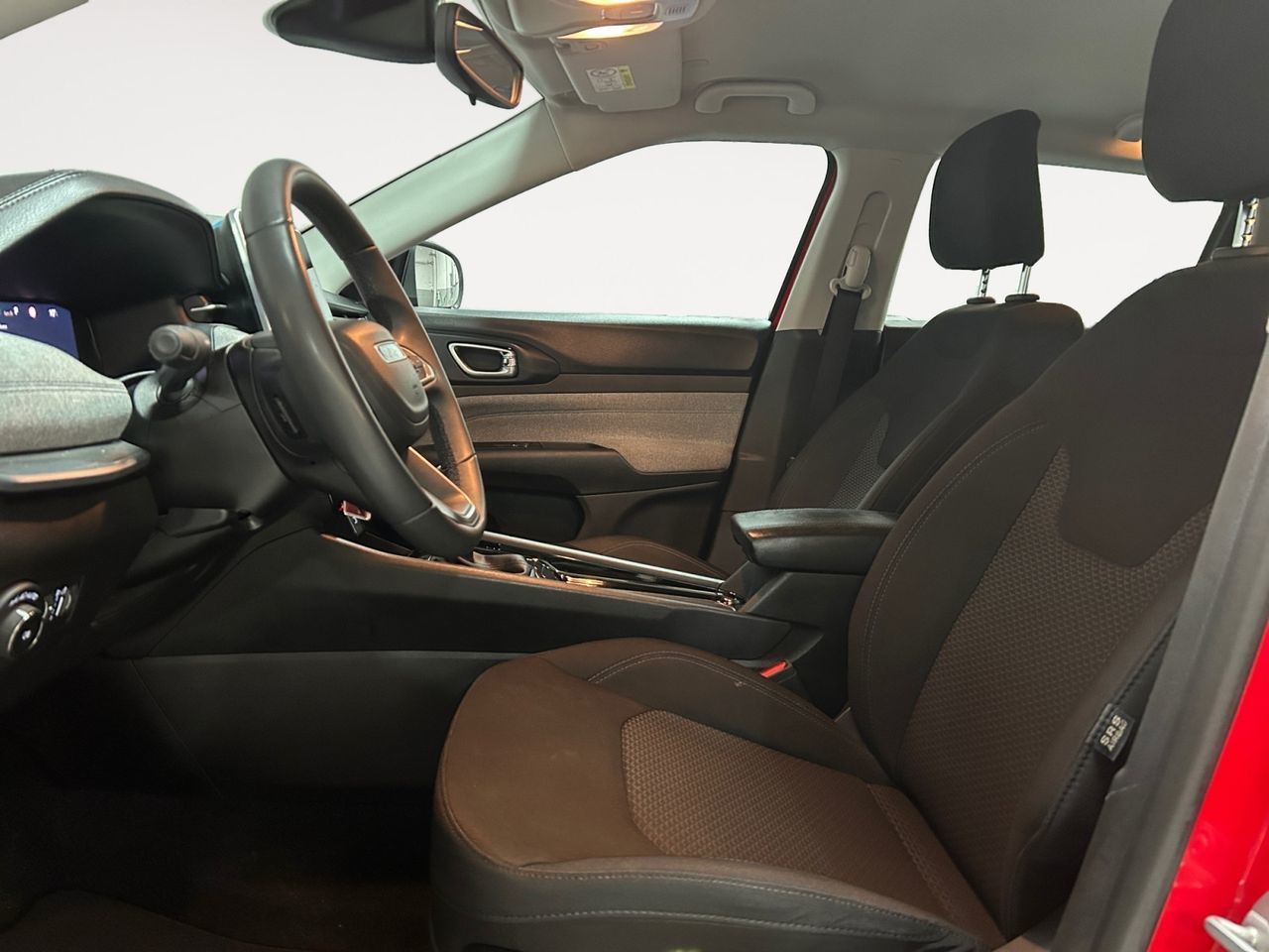 Jeep Compass 1.5 MHEV Night Eagle DCT - foto 9