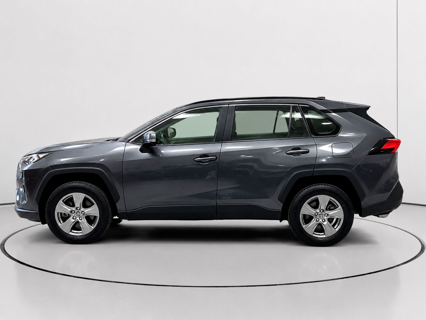 Toyota RAV4 220H Business - foto 6
