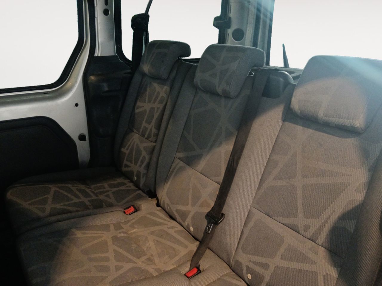Ford Tourneo Connect 1.8 TDCi Kombi Trend - foto 10