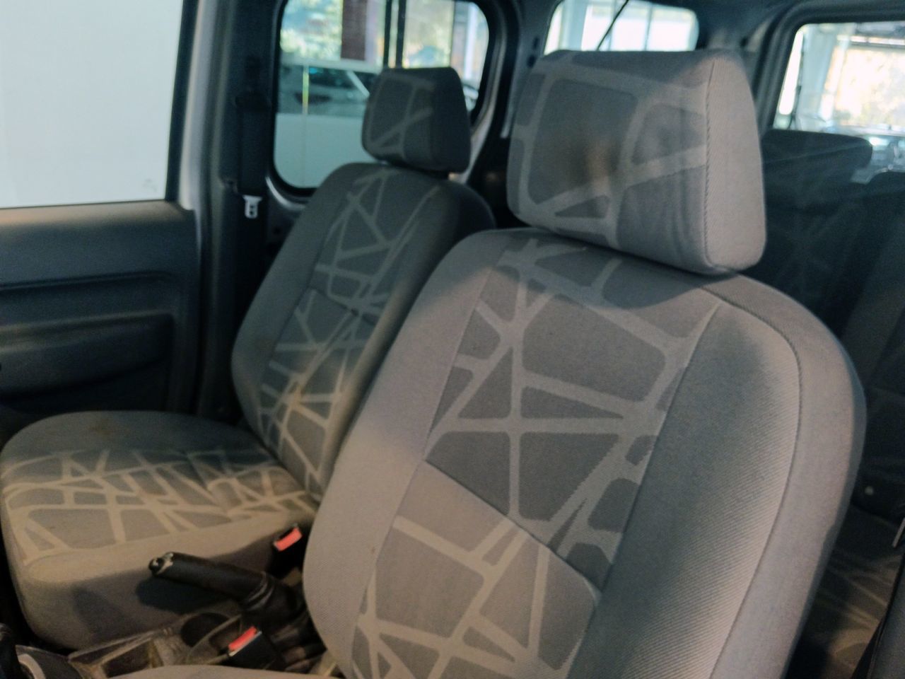 Ford Tourneo Connect 1.8 TDCi Kombi Trend - foto 19