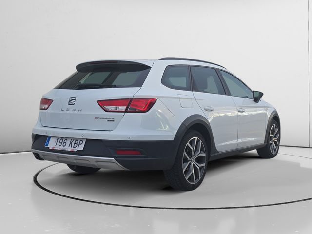 SEAT León 2.0 TDI X-perience Titan Desert 4Drive DSG - foto 2
