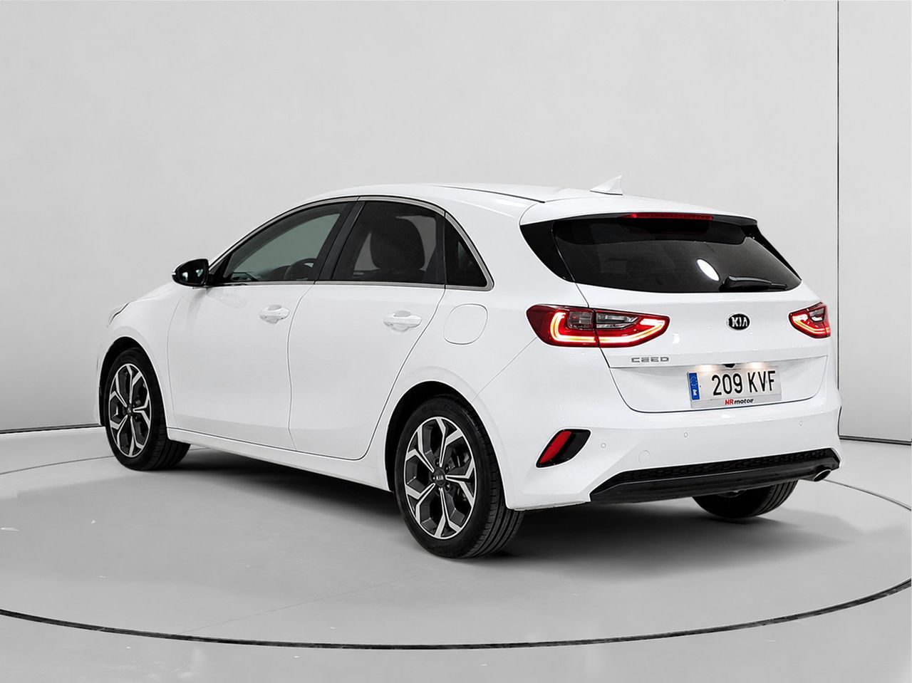 Kia Ceed 1.0 T-GDi Tech - foto 5