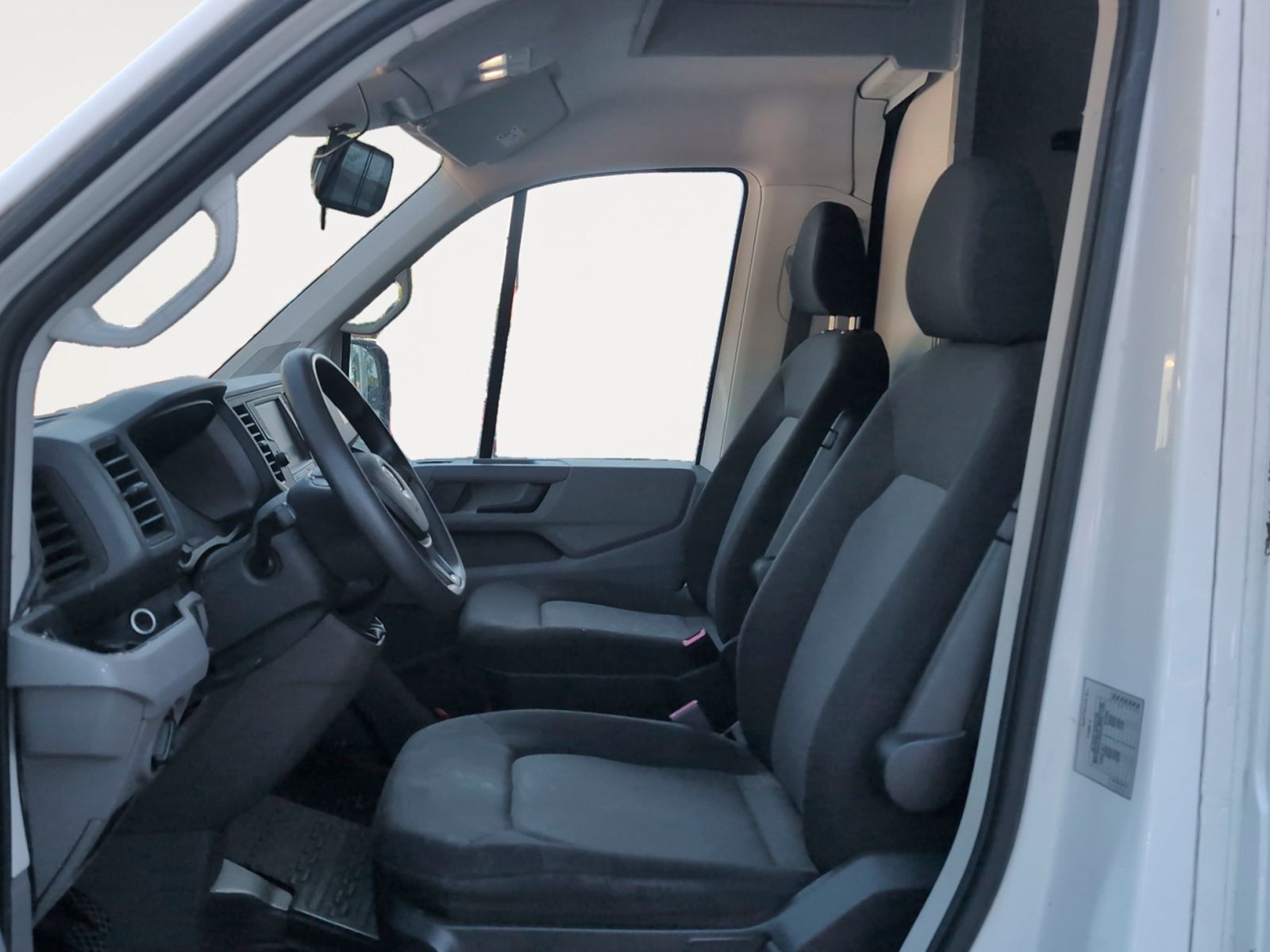 Volkswagen Crafter Cabina Simple Batalla Larga Sin Techo 2.0 TDI 3.500 - foto 11