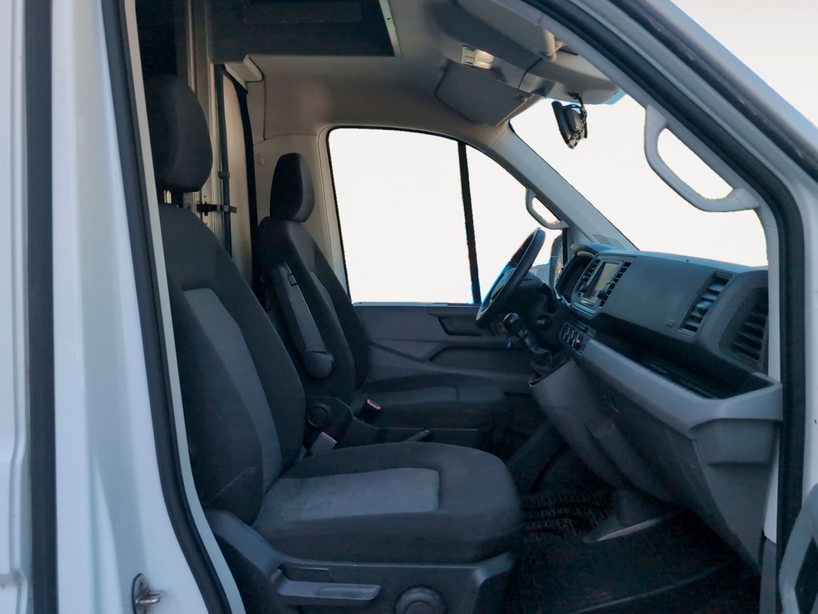Volkswagen Crafter Cabina Simple Batalla Larga Sin Techo 2.0 TDI 3.500 - foto 12