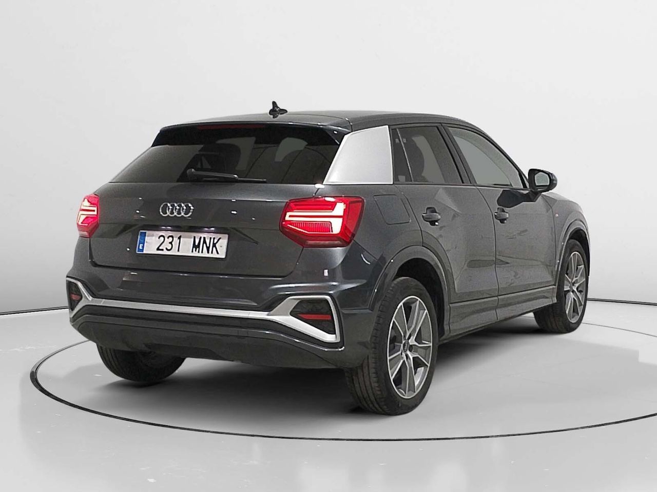 Audi Q2 S line 30 TDI - foto 2