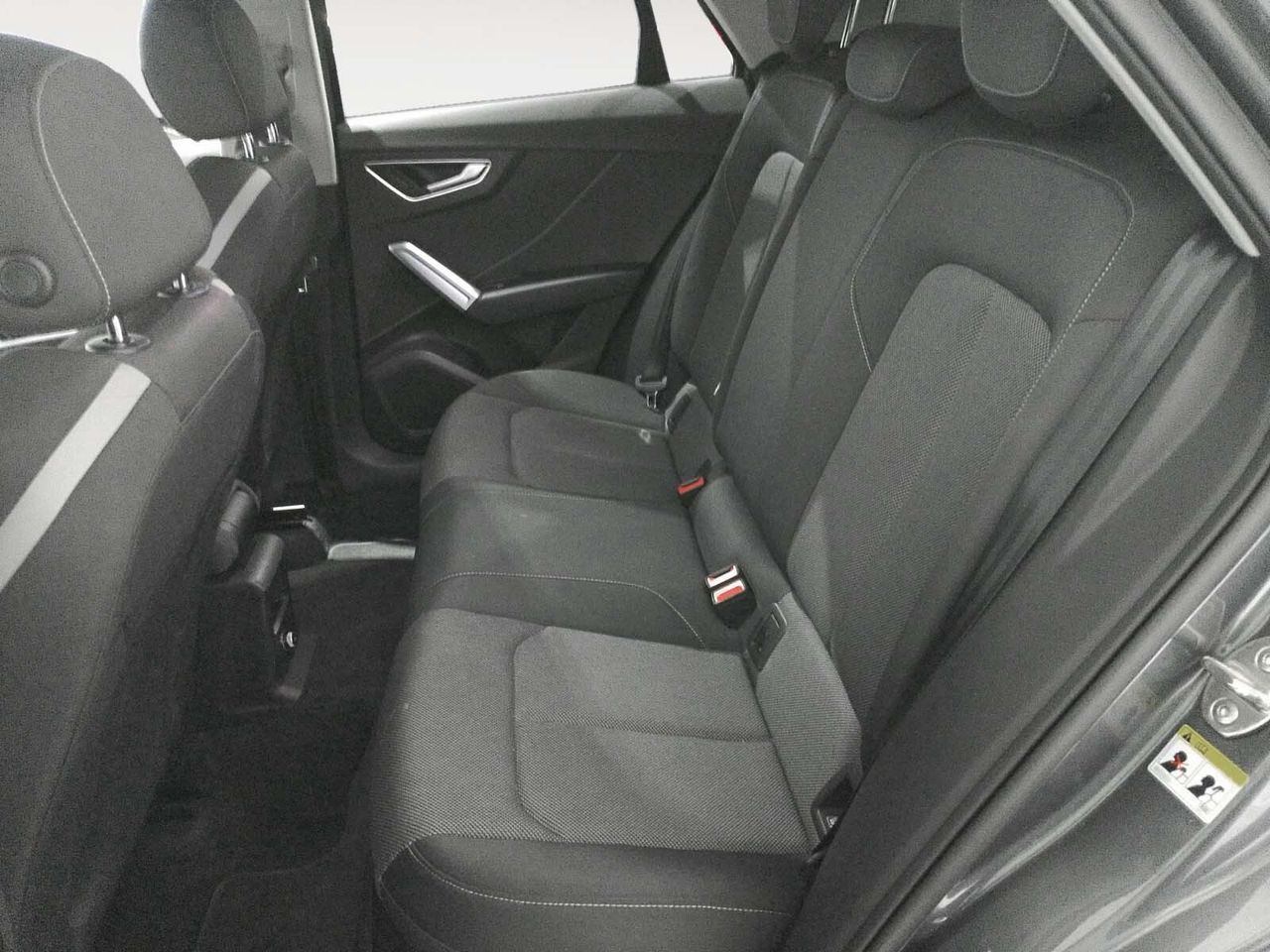 Audi Q2 S line 30 TDI - foto 10