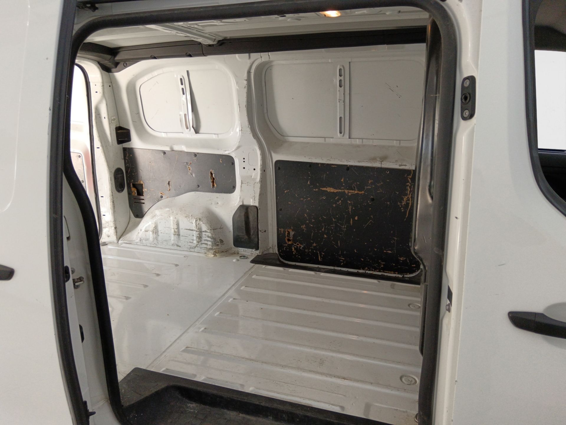 Opel Vivaro Furgon 1.5 Diesel S Standard Express - foto 11