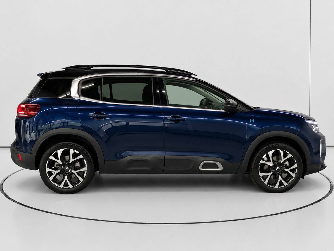 Citroën C5 Aircross Hybrid 225 Shine Pack e-EAT8 - foto 2