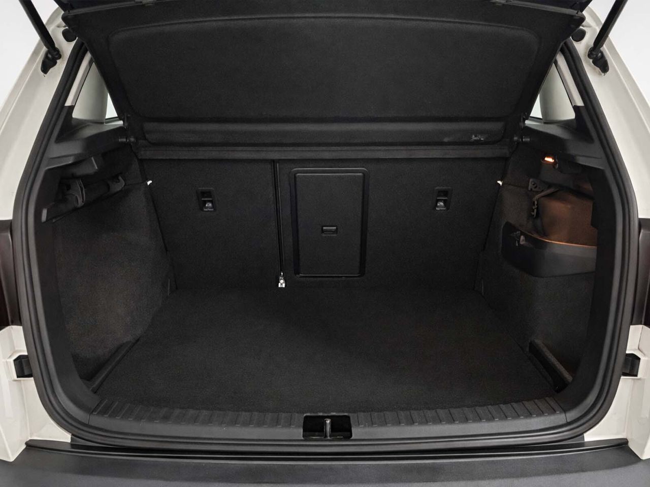 Škoda Karoq 2.0 TDI Ambition 4x4 DSG - foto 12