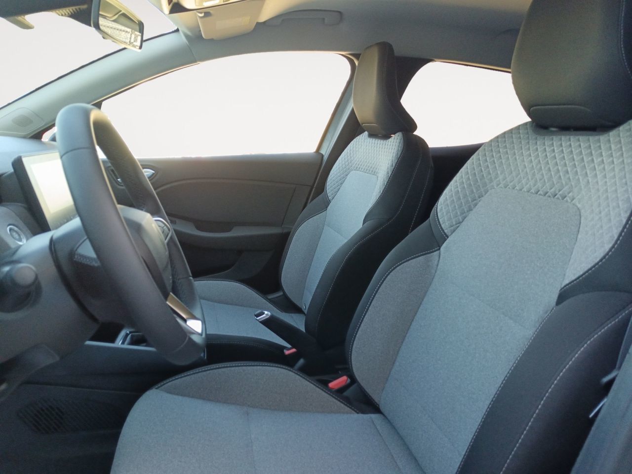 Renault Clio Evolution dCi - foto 9