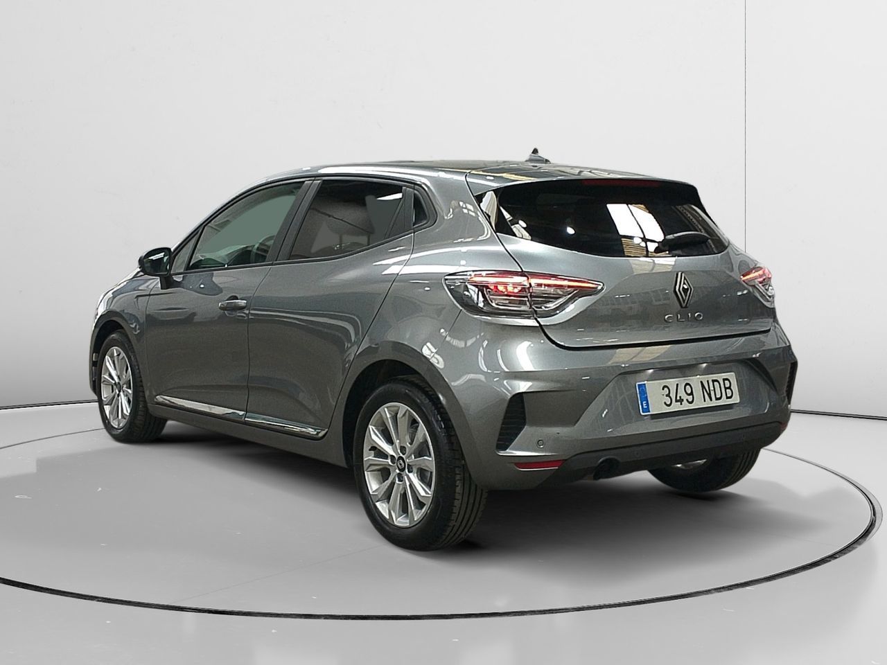 Renault Clio Evolution dCi - foto 4