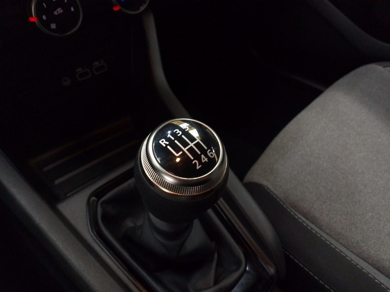 Renault Clio Evolution dCi - foto 12