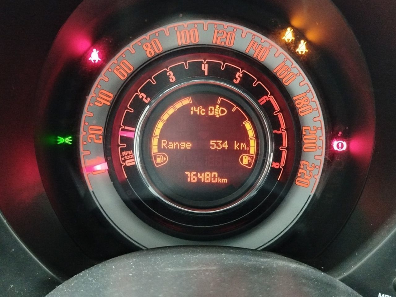 Fiat 500 1.0 Hybrid Connect - foto 12