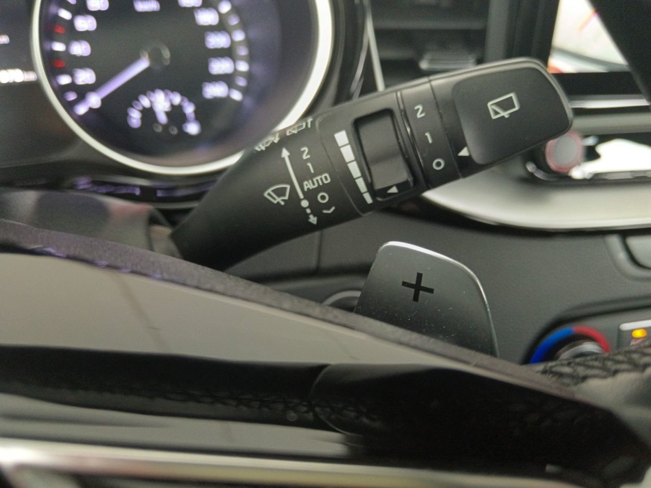 Kia Ceed 1.6 GDi PHEV eDrive - foto 14