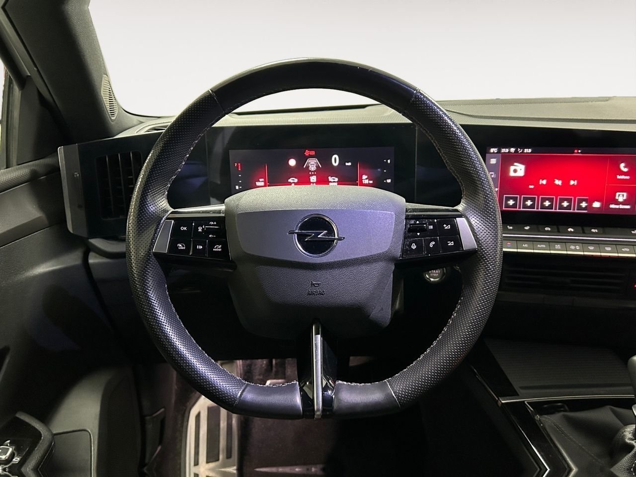 Opel Astra 1.2 Turbo XHT GS - foto 7
