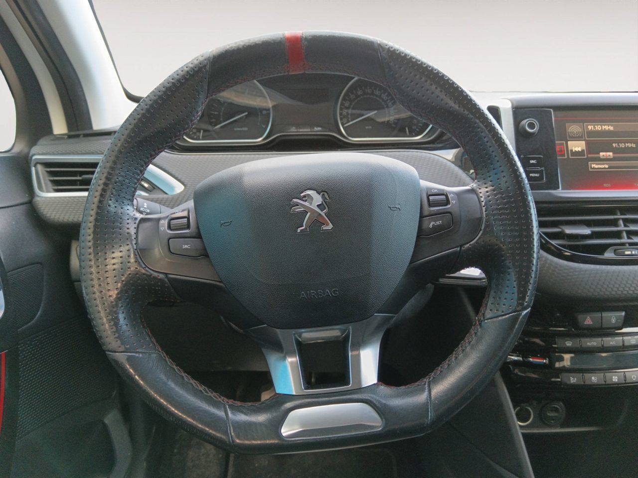 Peugeot 208 PureTech 110 GT Line - foto 7