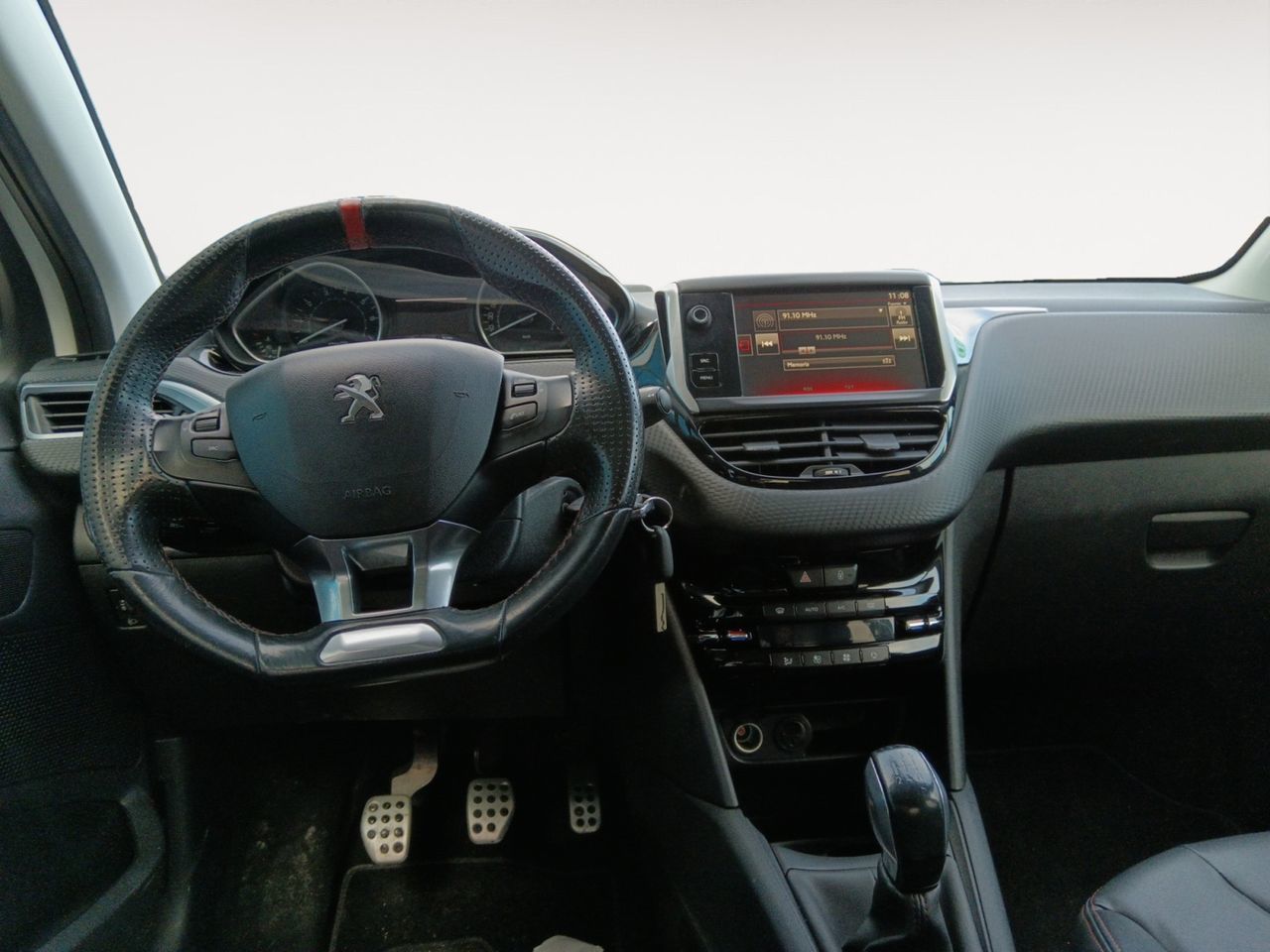 Peugeot 208 PureTech 110 GT Line - foto 6