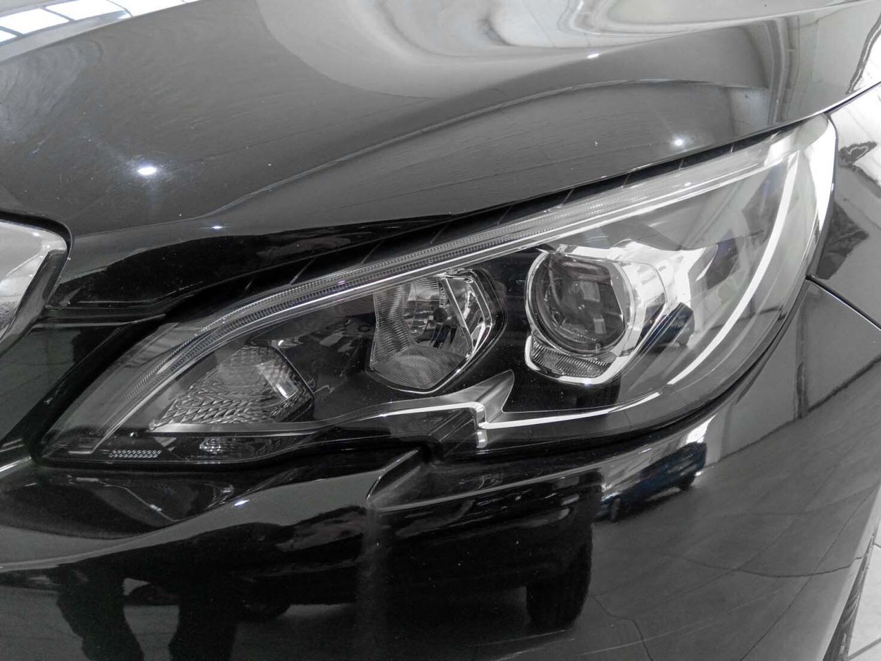 Peugeot 308 BlueHDi 130 Style - foto 23