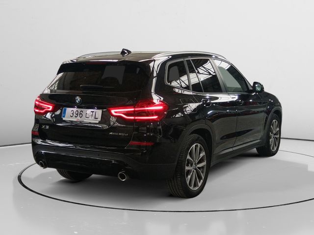 BMW X3 xDrive20d - foto 2