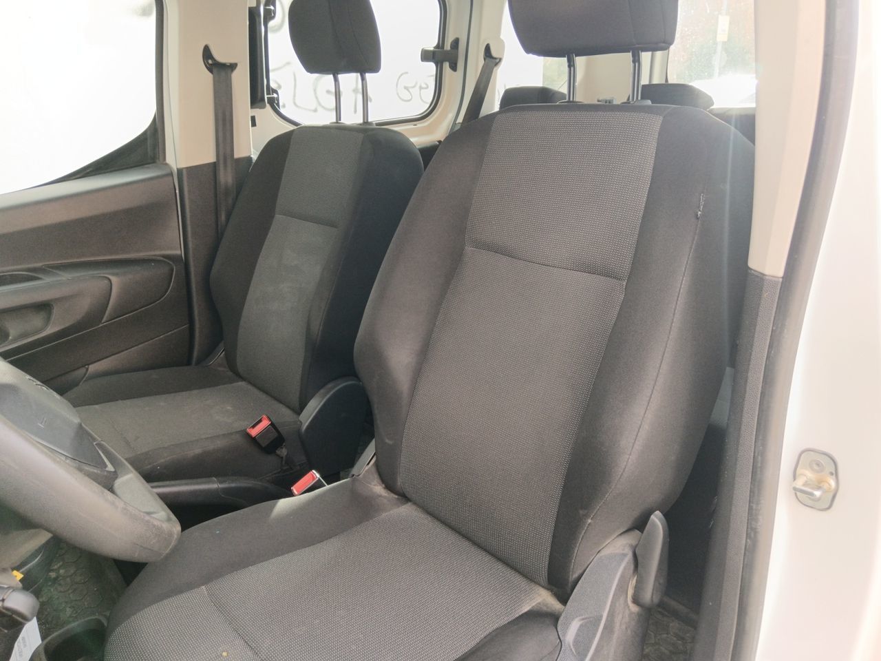Peugeot Rifter Active Pack Business Standard BlueHDi - foto 17