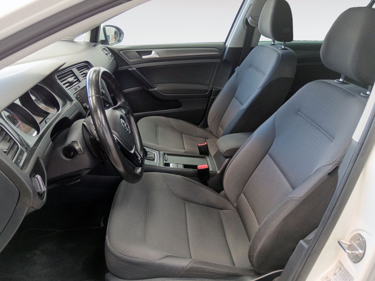 Volkswagen Golf Advance 1.4 TSI DSG - foto 11