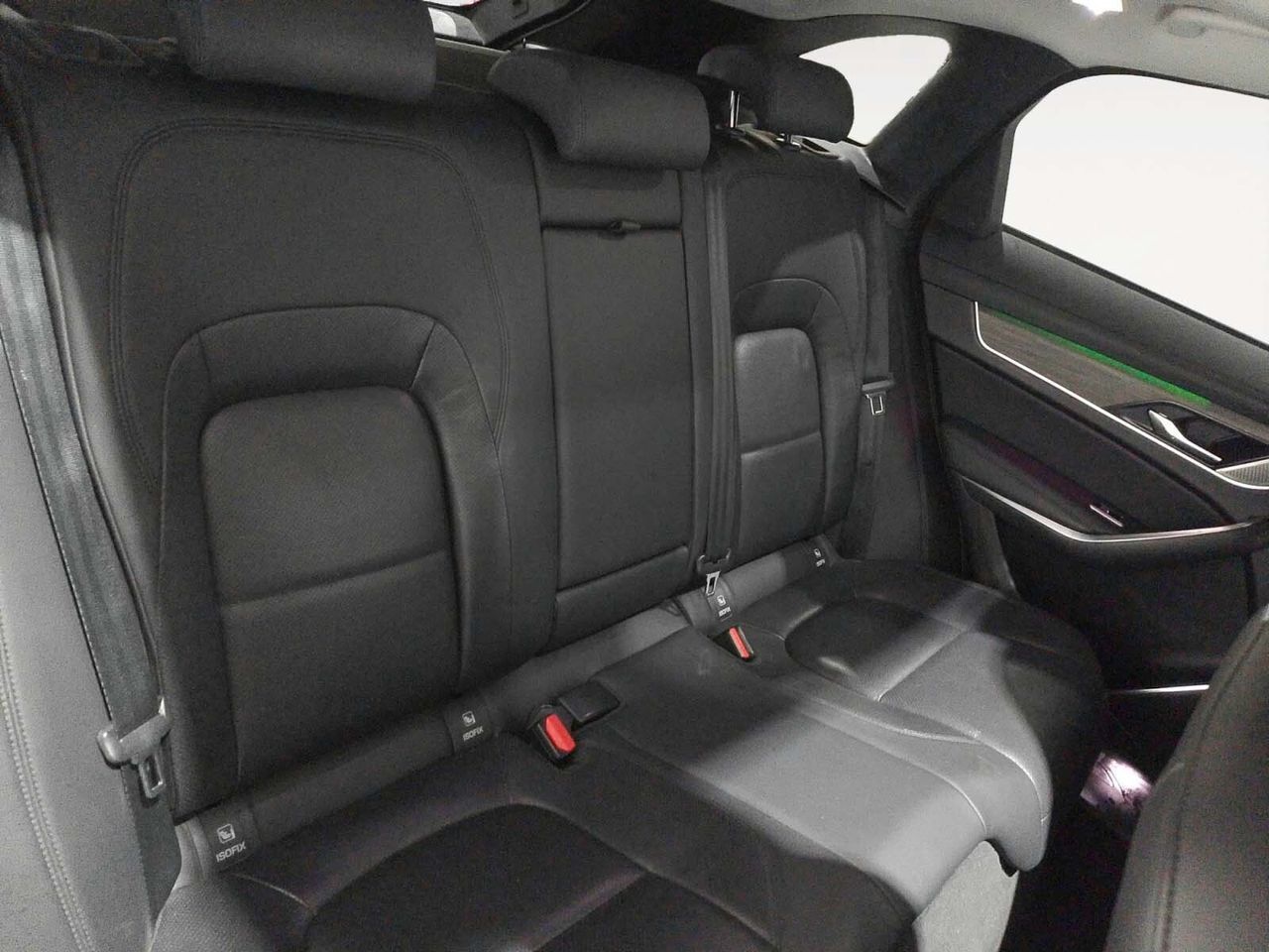 Jaguar F-Pace 2.0D I4 MHEV R-Dynamic SE AWD - foto 10