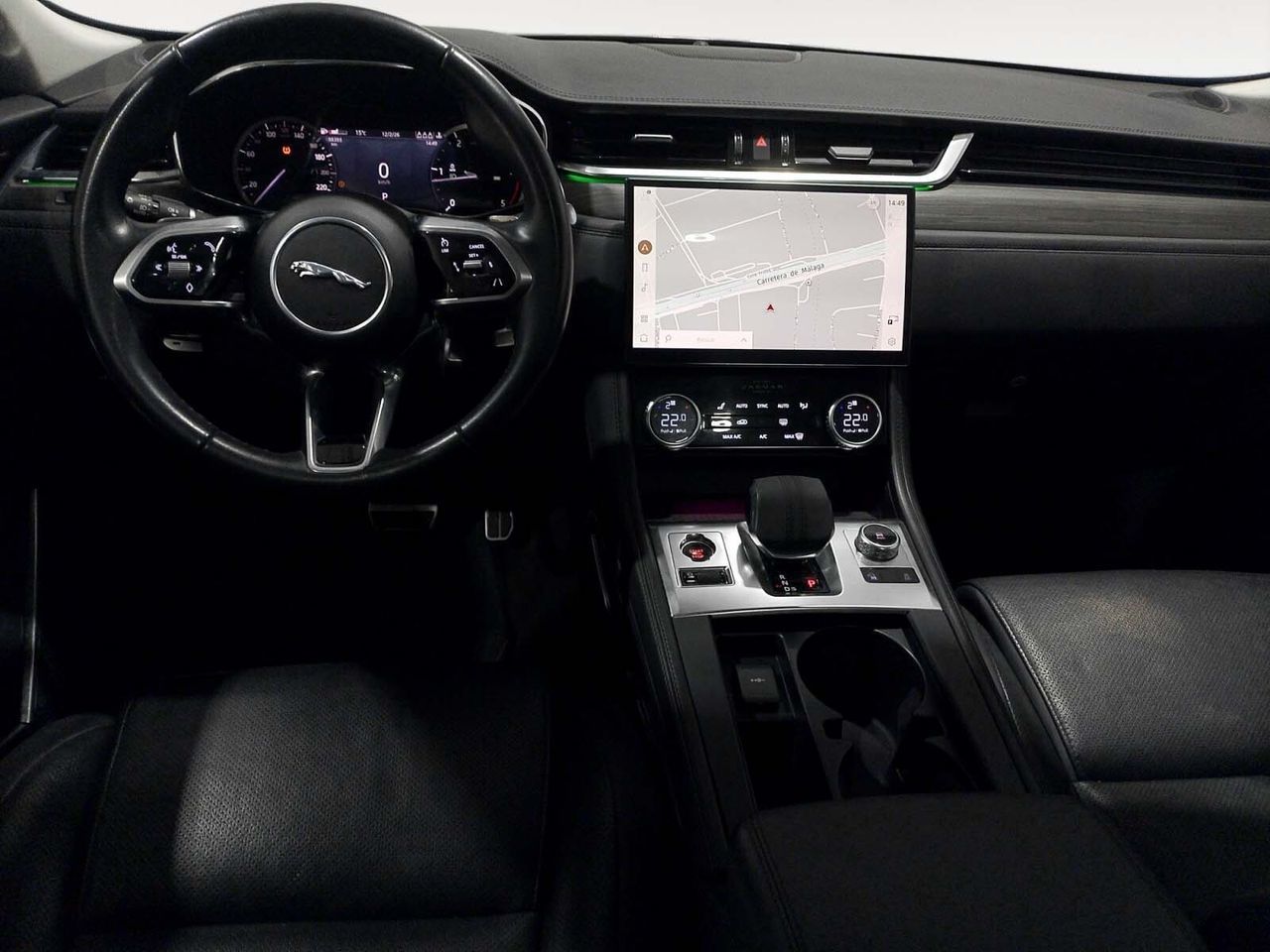 Jaguar F-Pace 2.0D I4 MHEV R-Dynamic SE AWD - foto 7