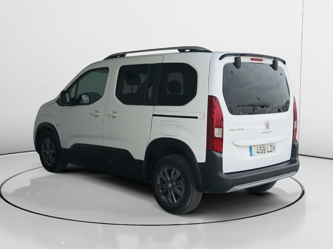 Peugeot Rifter PureTech 130 Allure Pack Standard EAT8 - foto 4