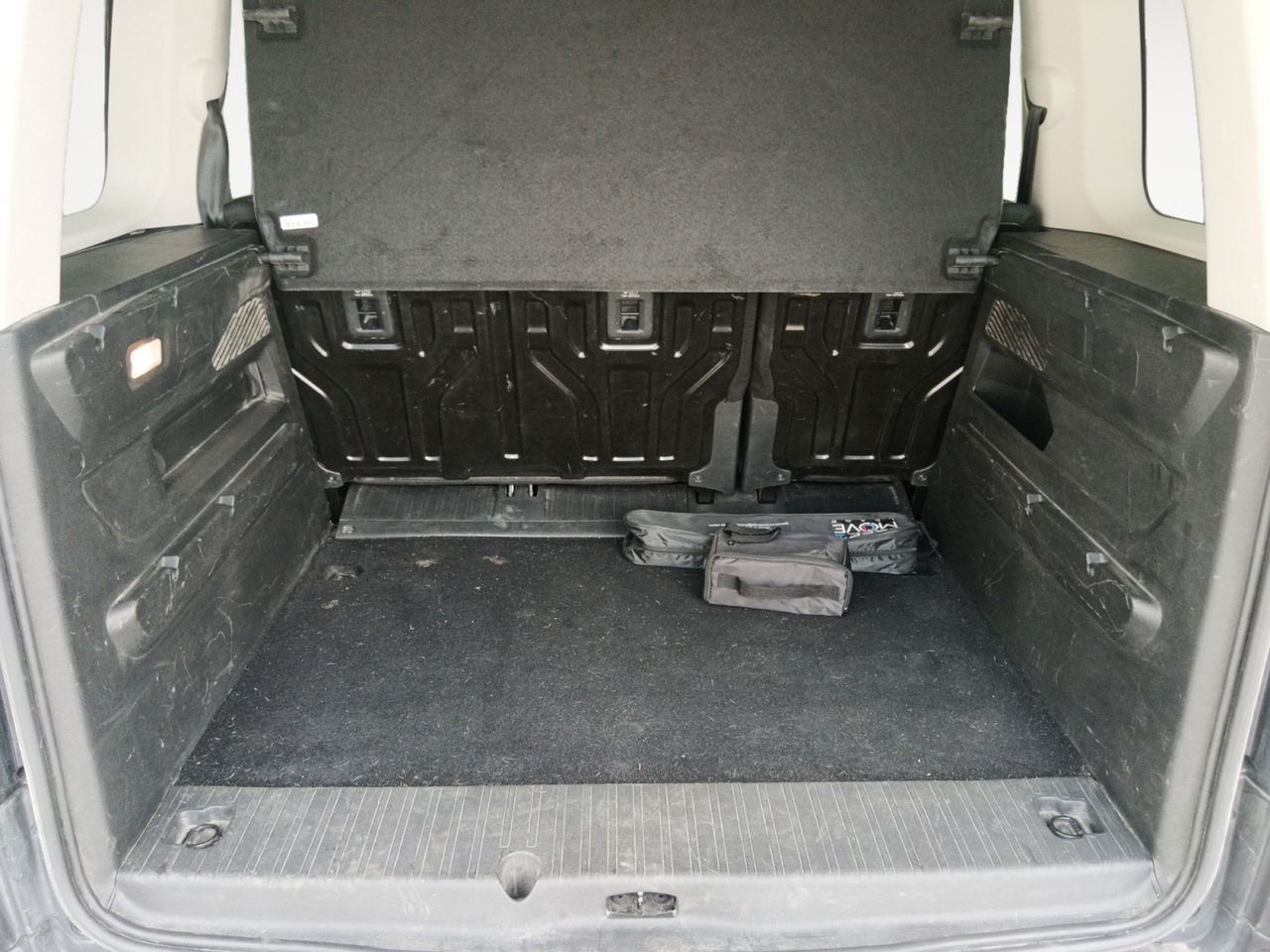 Peugeot Rifter PureTech 130 Allure Pack Standard EAT8 - foto 12