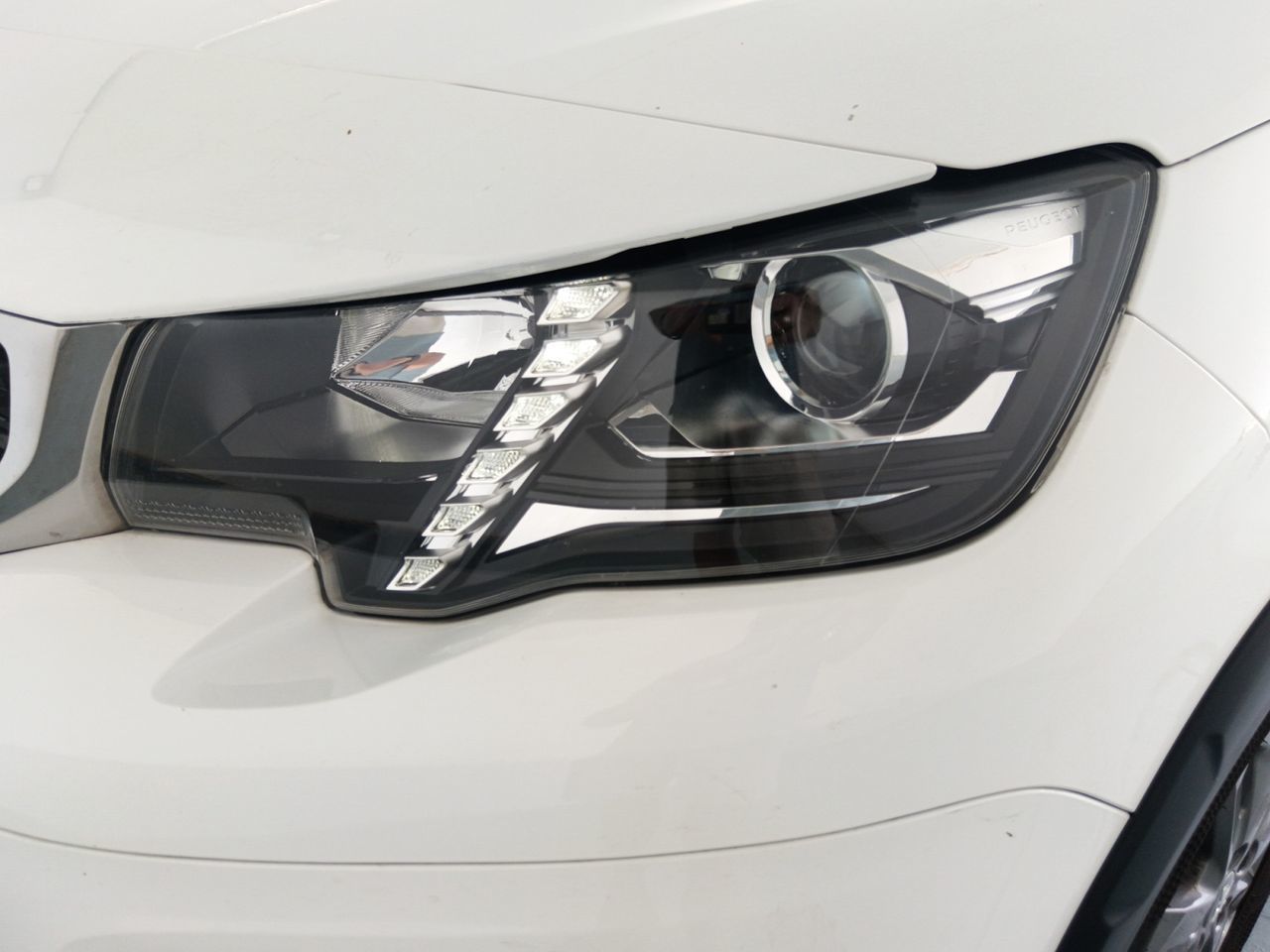 Peugeot Rifter PureTech 130 Allure Pack Standard EAT8 - foto 22