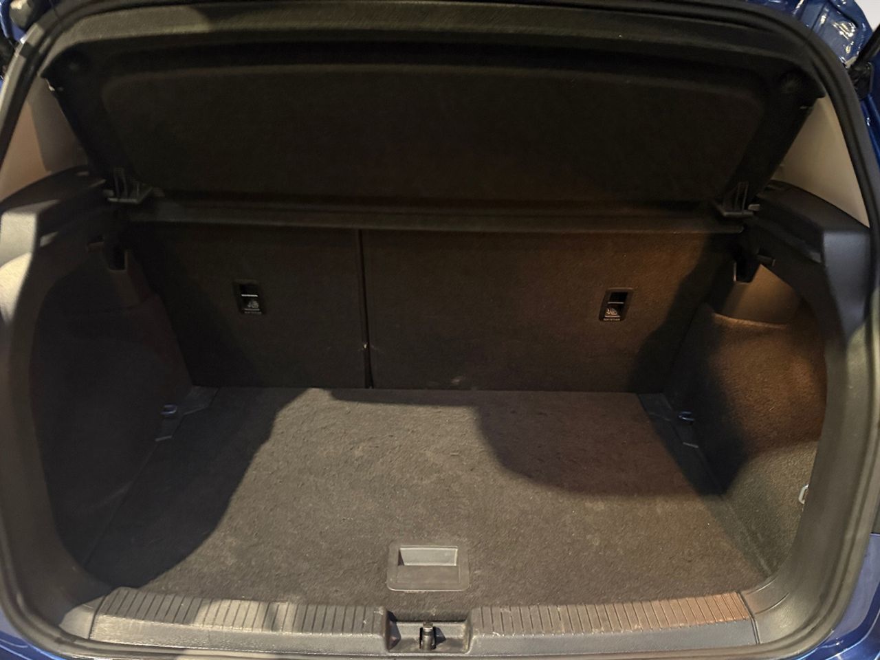 Volkswagen T-Cross Advance 1.0 TSI - foto 12