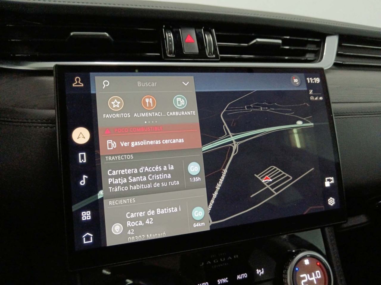 Jaguar F-Pace 2.0D I4 MHEV R-Dynamic SE AWD - foto 18