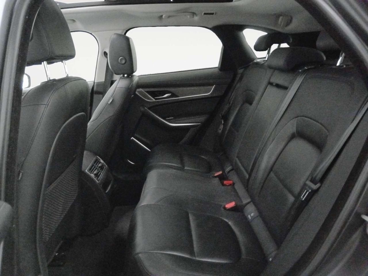 Jaguar F-Pace 2.0D I4 MHEV R-Dynamic SE AWD - foto 10