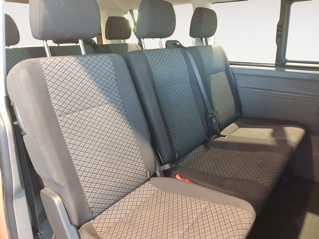 Volkswagen Caravelle Origin Batalla Corta 2.0 TDI BMT - foto 11