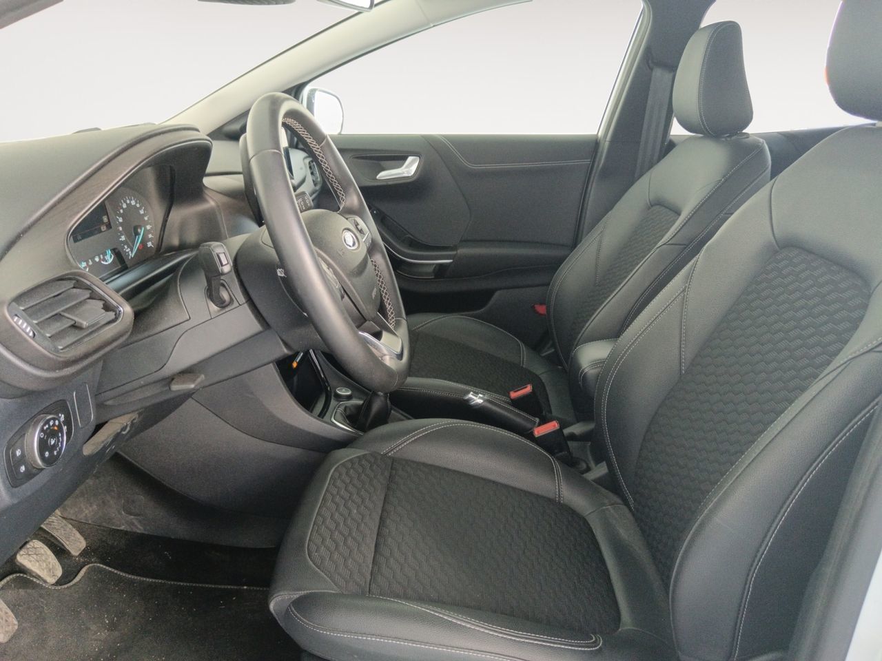 Ford Puma 1.0 EcoBoost MHEV Titanium Design - foto 8