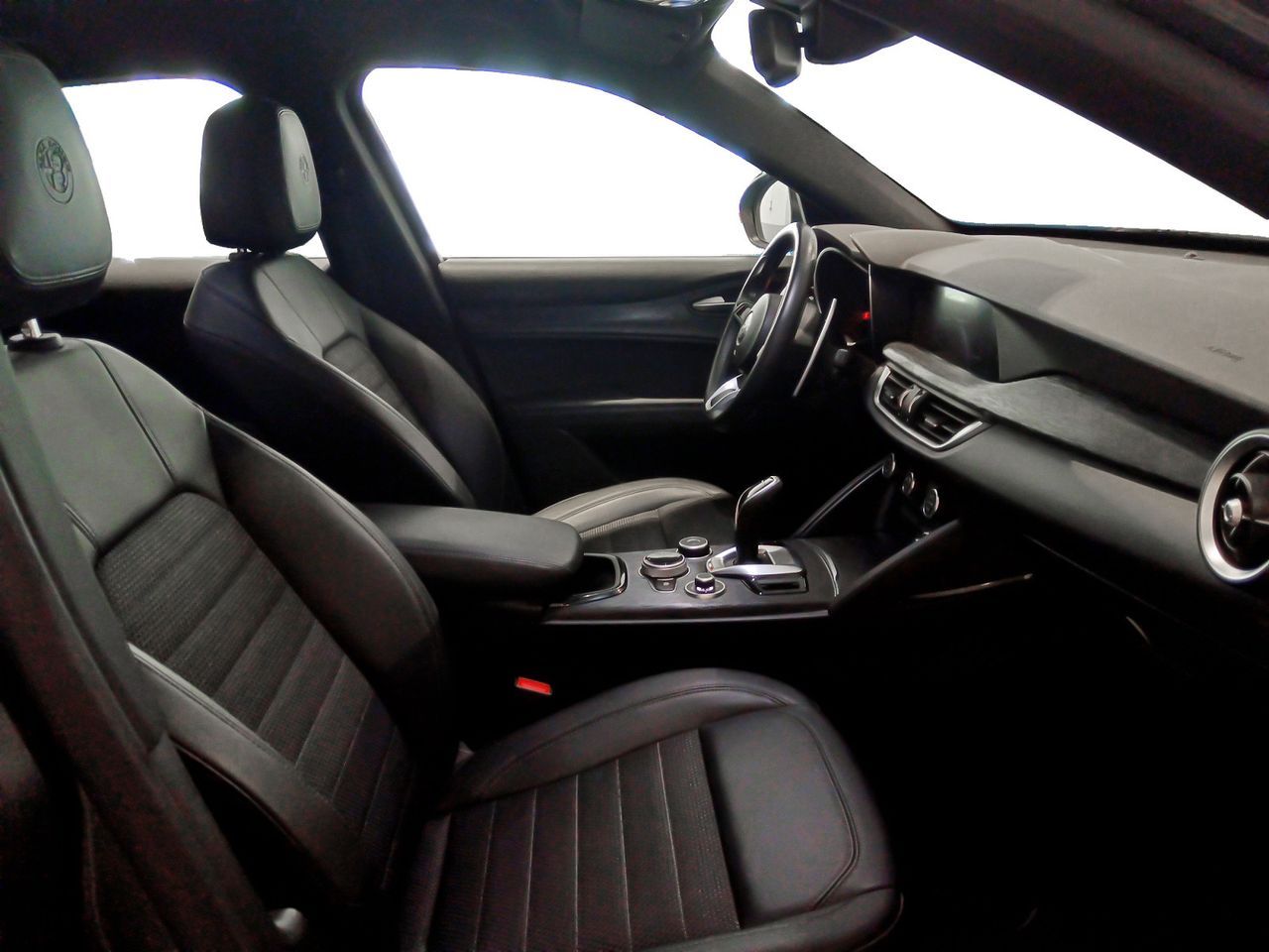 Alfa Romeo Stelvio 2.2 Diesel Sprint RWD - foto 12
