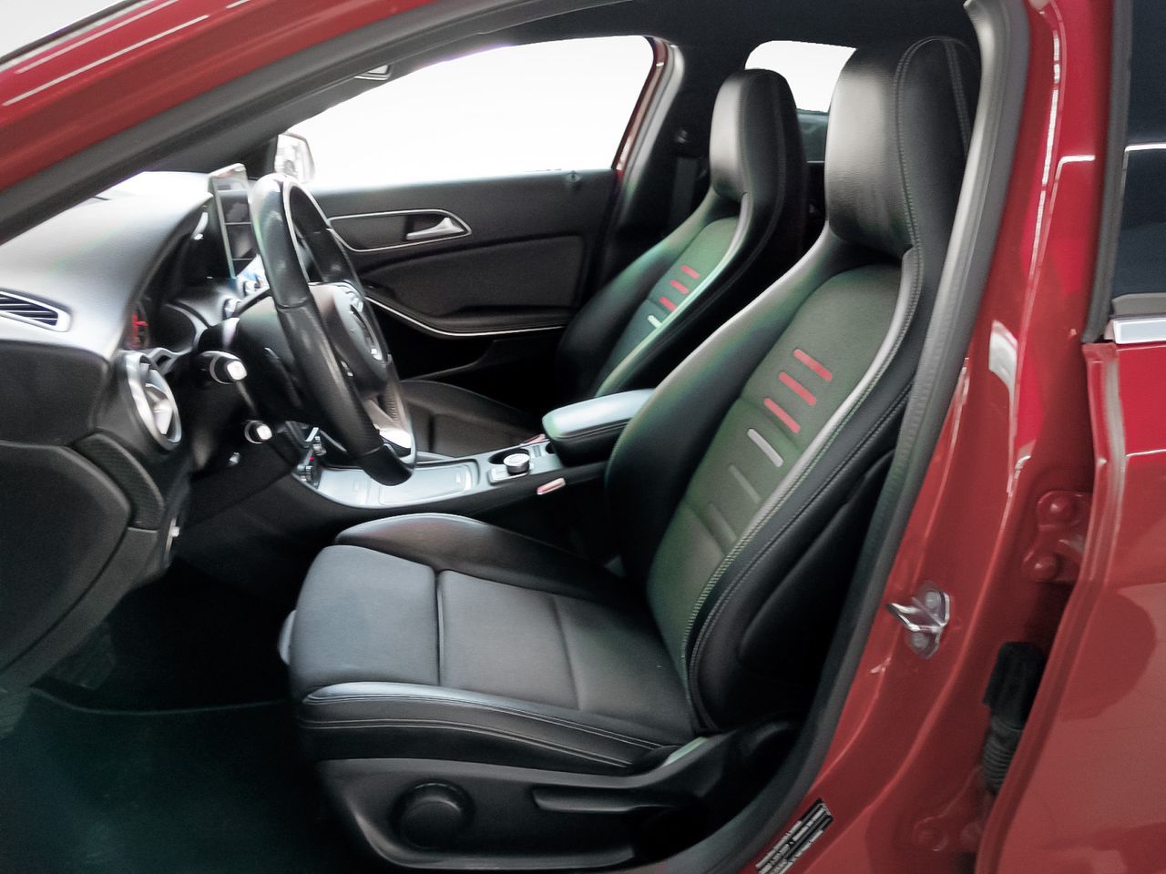 Mercedes-Benz Clase A 200 d - foto 11