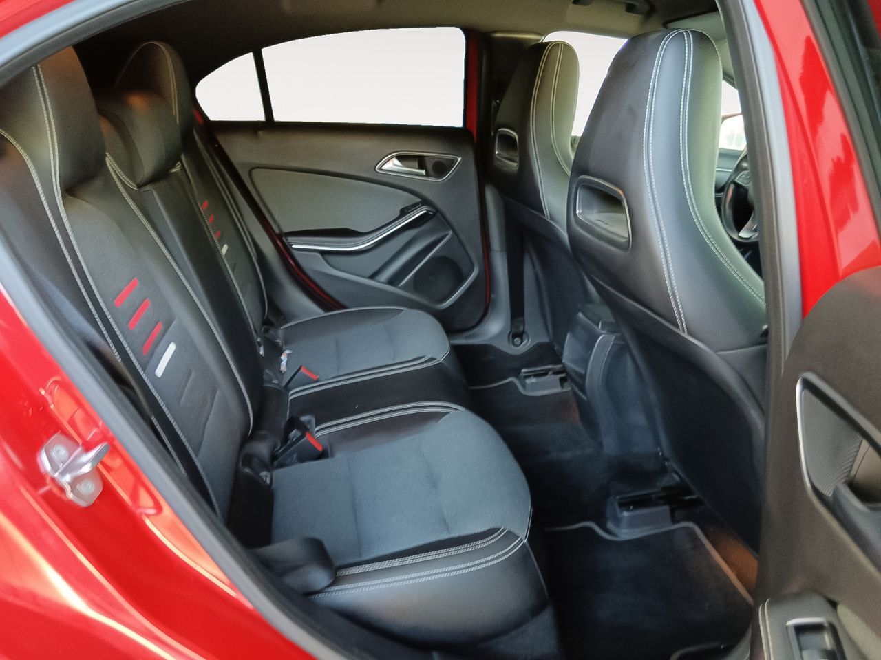 Mercedes-Benz Clase A 200 d - foto 12