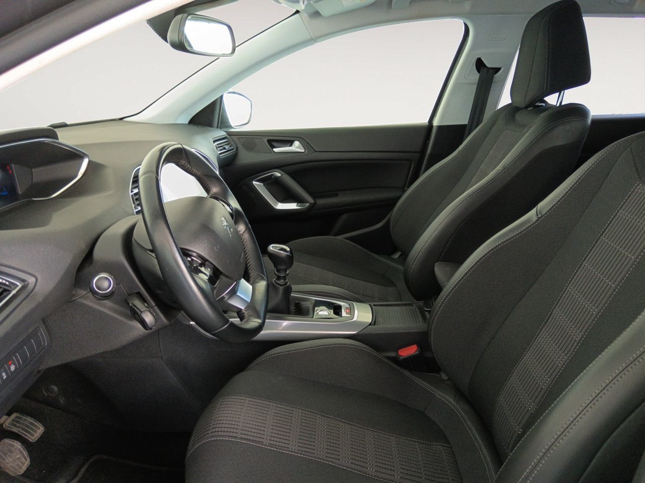 Peugeot 308 PureTech 130 Allure - foto 9