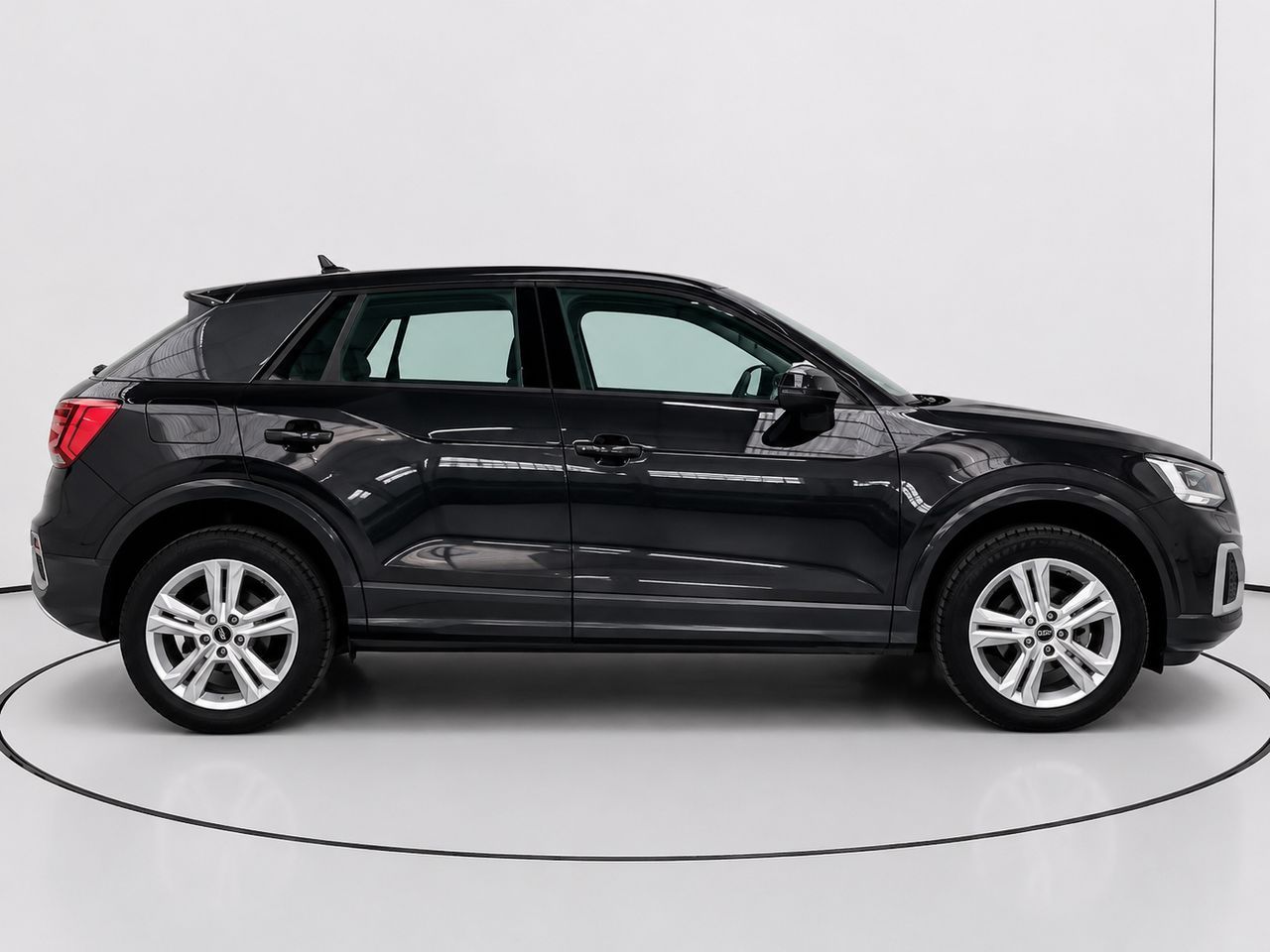 Audi Q2 Advanced 35 TFSI S tronic - foto 2