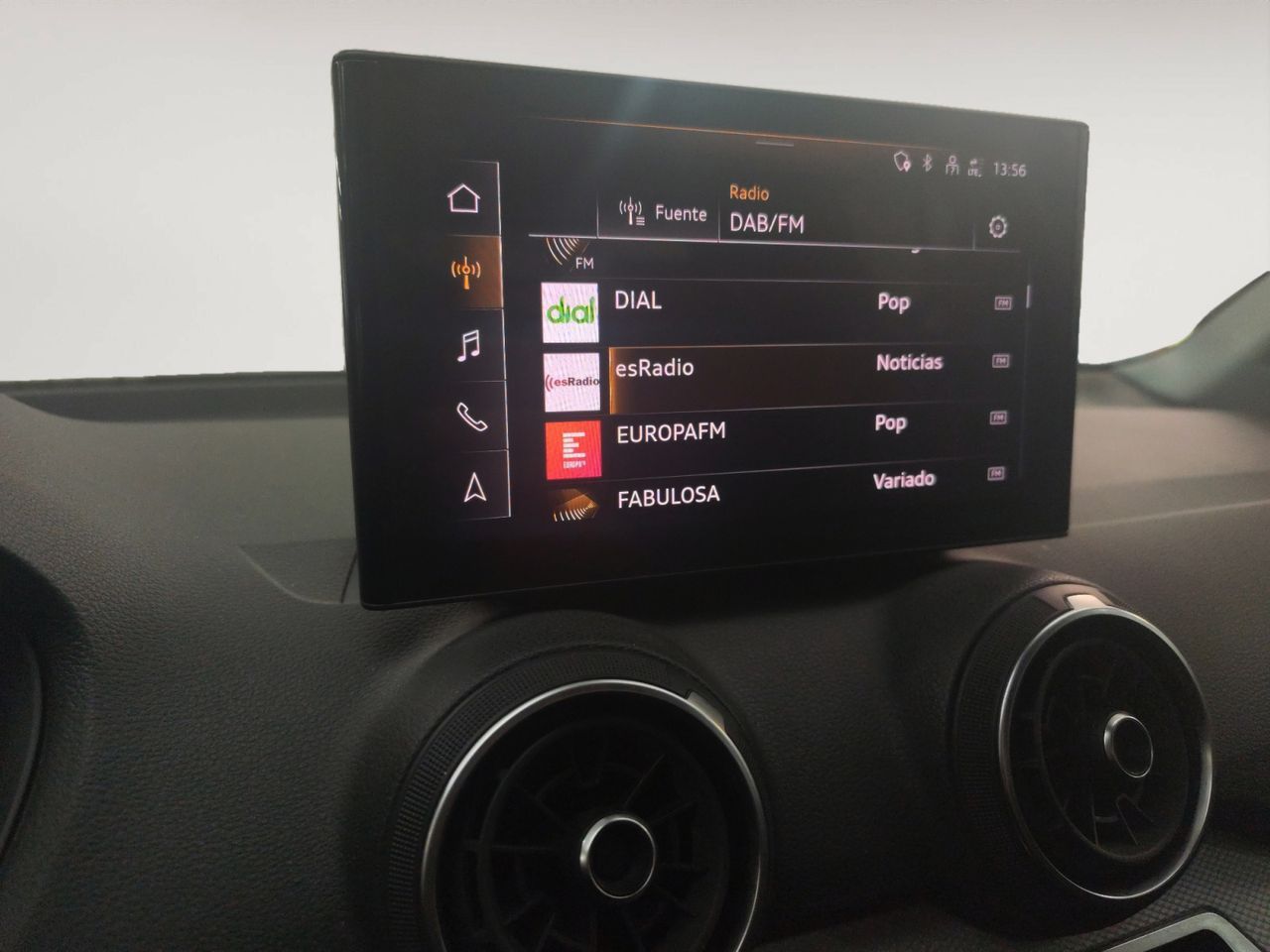 Audi Q2 Advanced 35 TFSI S tronic - foto 18