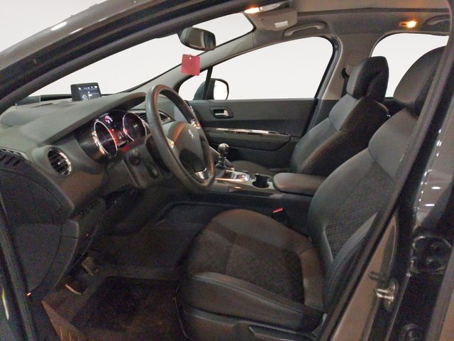 Peugeot 3008 1.2 PureTech Allure - foto 8