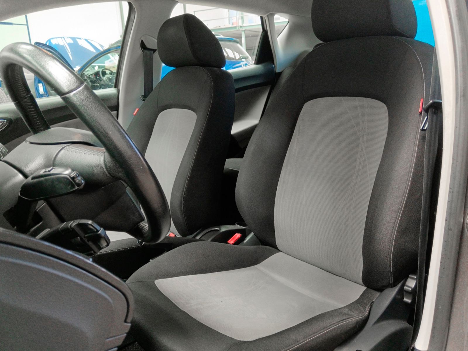 SEAT Ibiza 1.6 TDI Style - foto 20