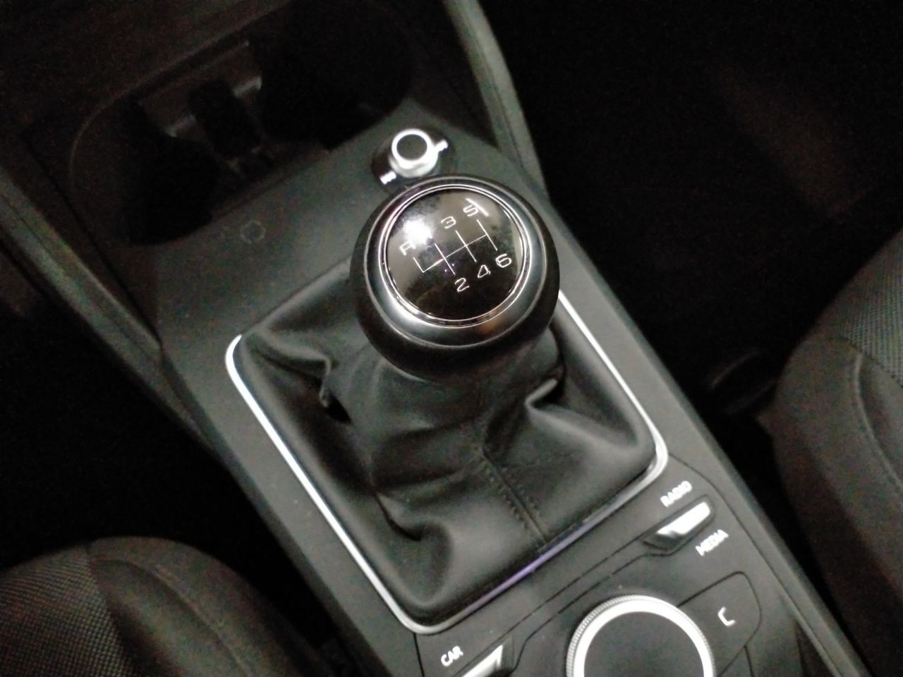 Audi Q2 Advanced 35 TFSI - foto 13