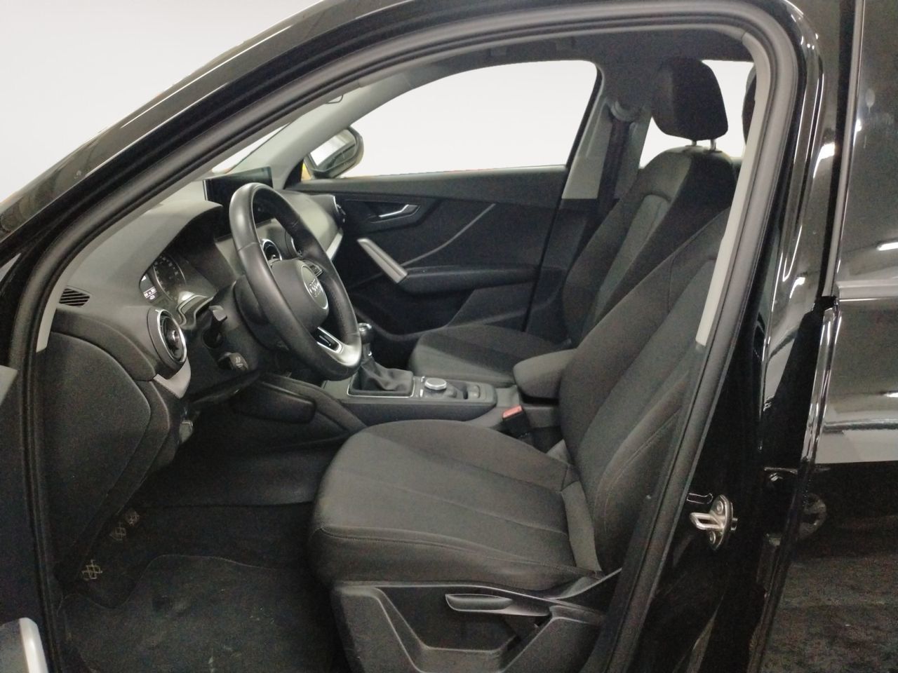 Audi Q2 Advanced 35 TFSI - foto 9